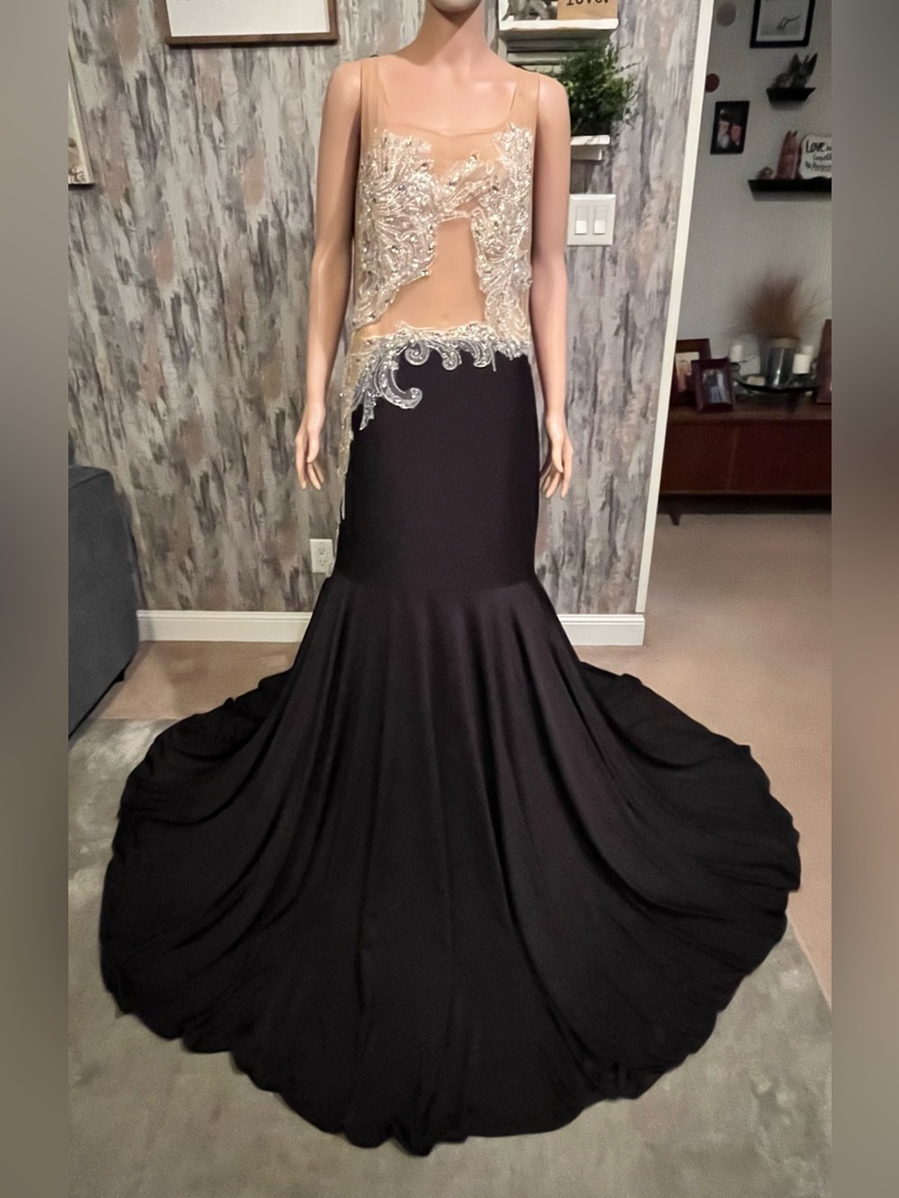 Black Sheer Bodice Evening Dress Beaded Mermaid Long Train Evening Gown